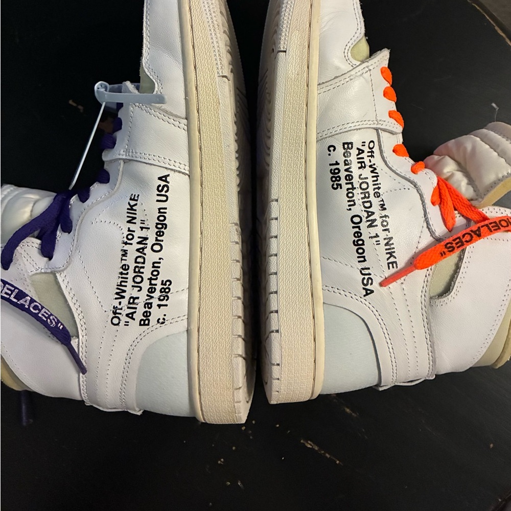 Tennis Shoes - Picture 5 of 7